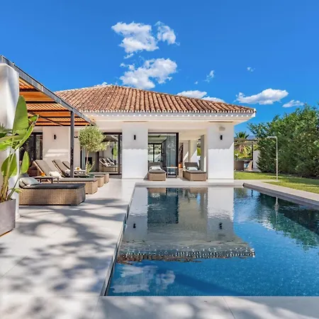 Sunset With Pool Villa *